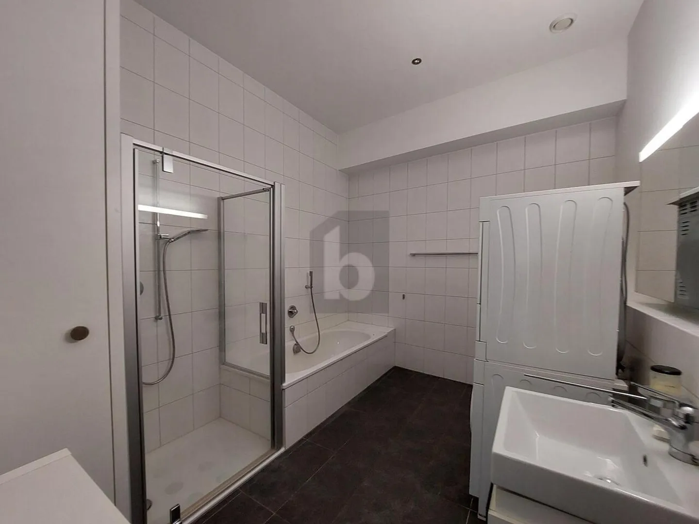 Appartamento in affitto - Foto 3 di 6