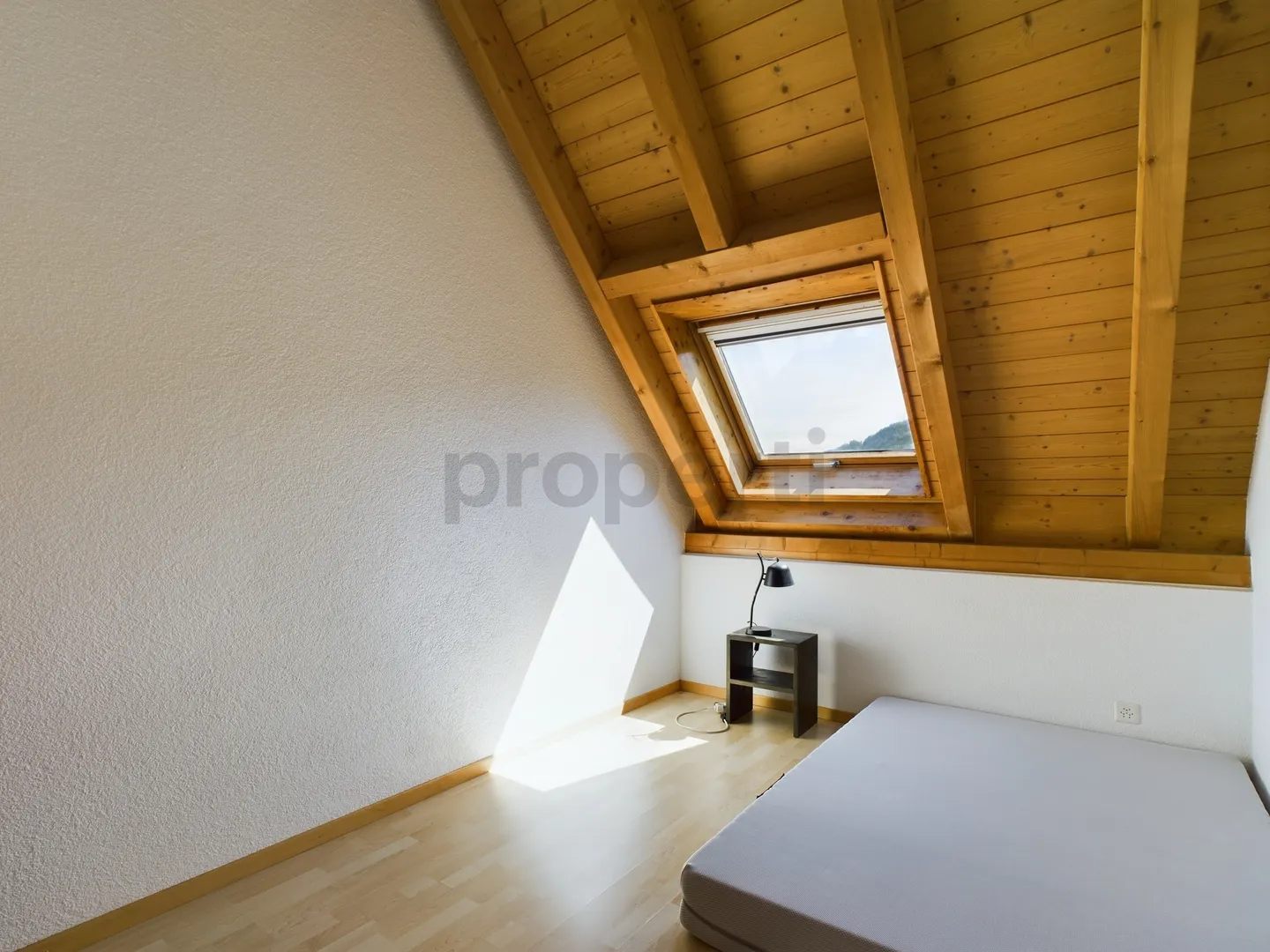 Charmante Dachwohnung - Foto 6 von 11