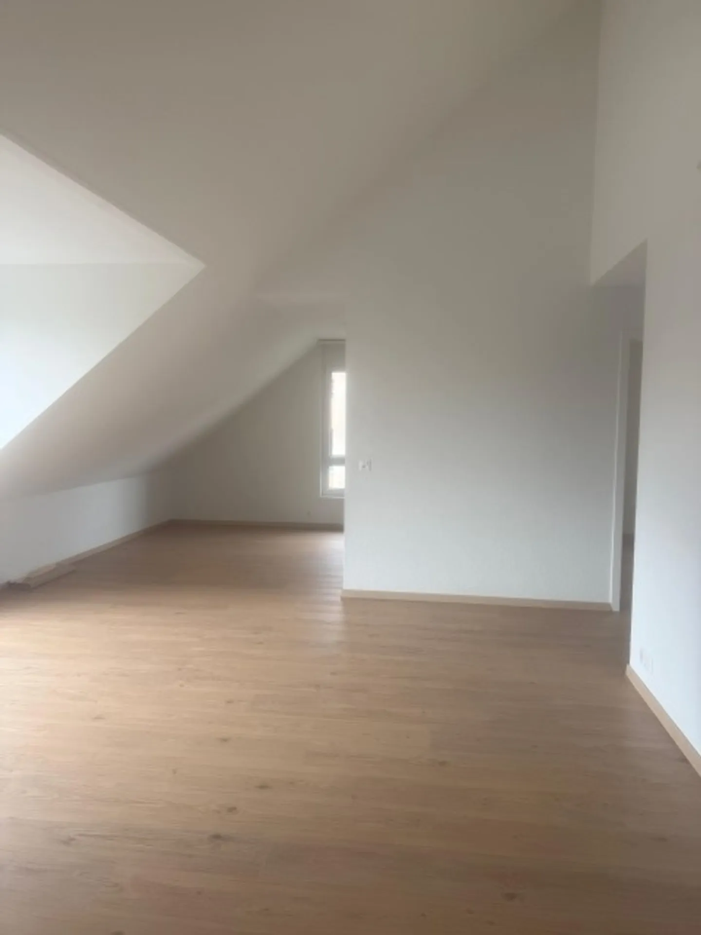 Wohnung mieten - Foto 2 von 5