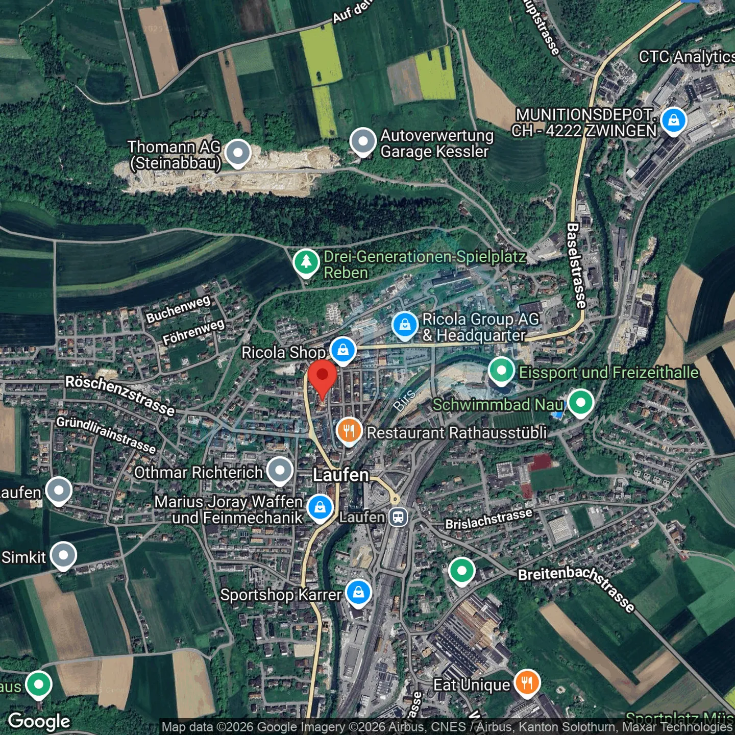 Vivere moderno con stile e comfort nella città vecchia di Laufen - Foto 8 di 8