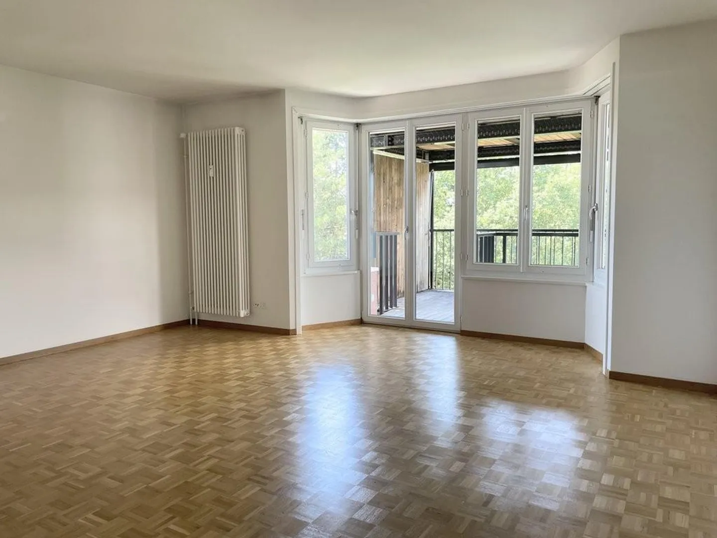 Bell'appartamento in una posizione fantastica tra la stazione e l'Aare! - Foto 5 di 6