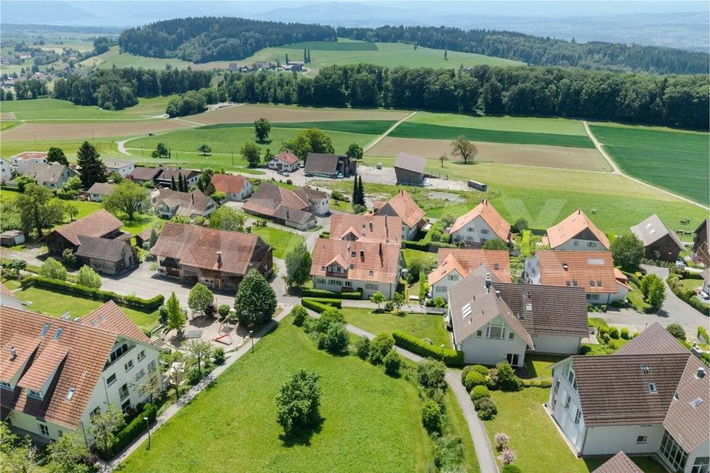 Geräumige Maisonette mit Bergsicht - Foto 11 von 13