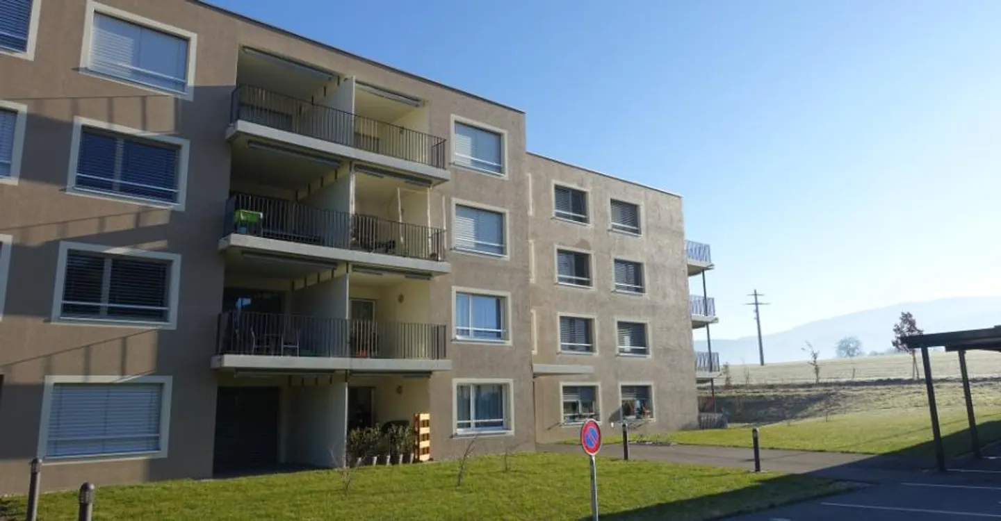 4,5-Zimmer-Wohnung südlich von Delémont - Foto 1 von 2