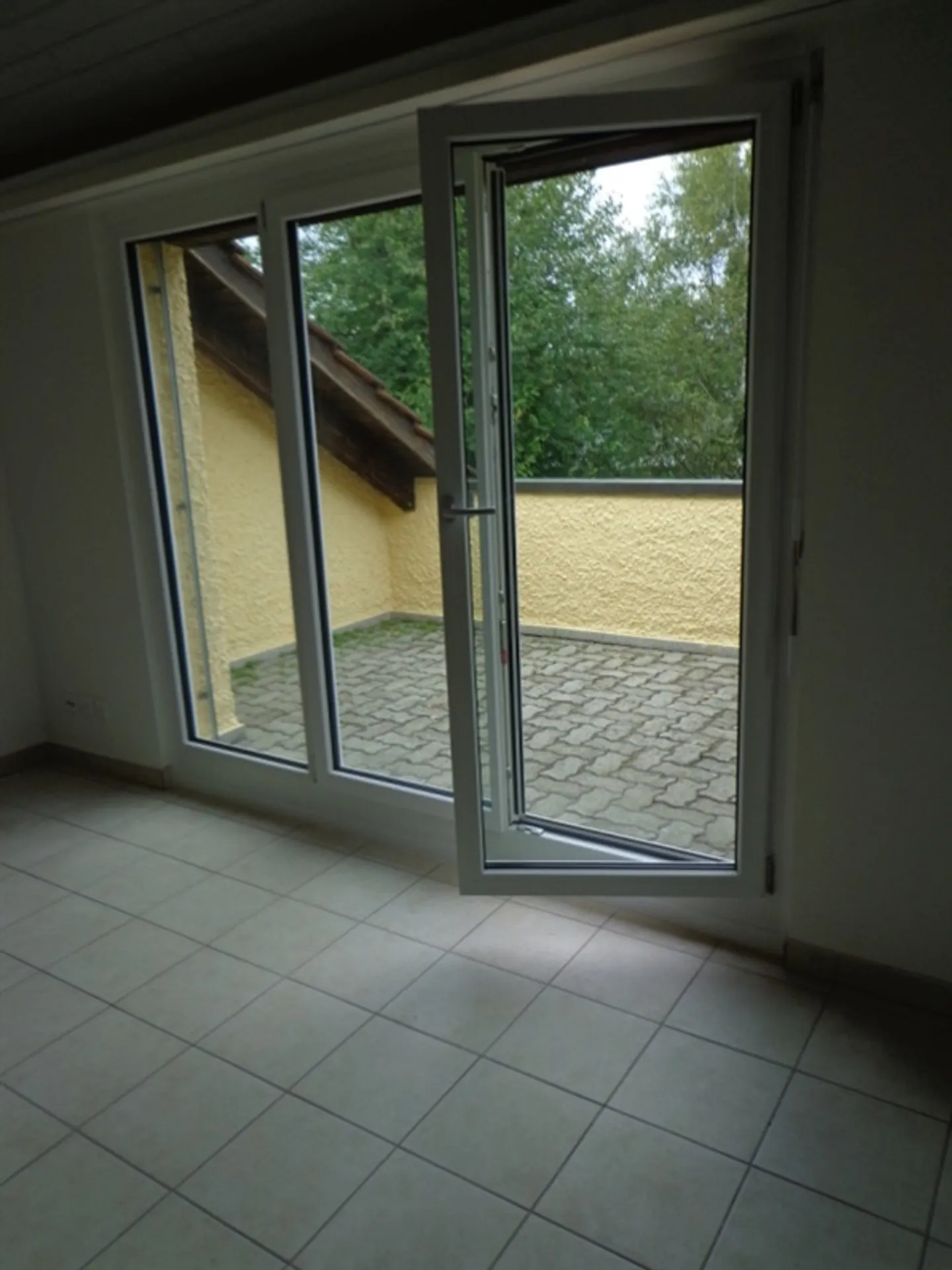 Penthouse avec terrasse de 50m2 cherche nouveaux résidents - Photo 5 sur 10