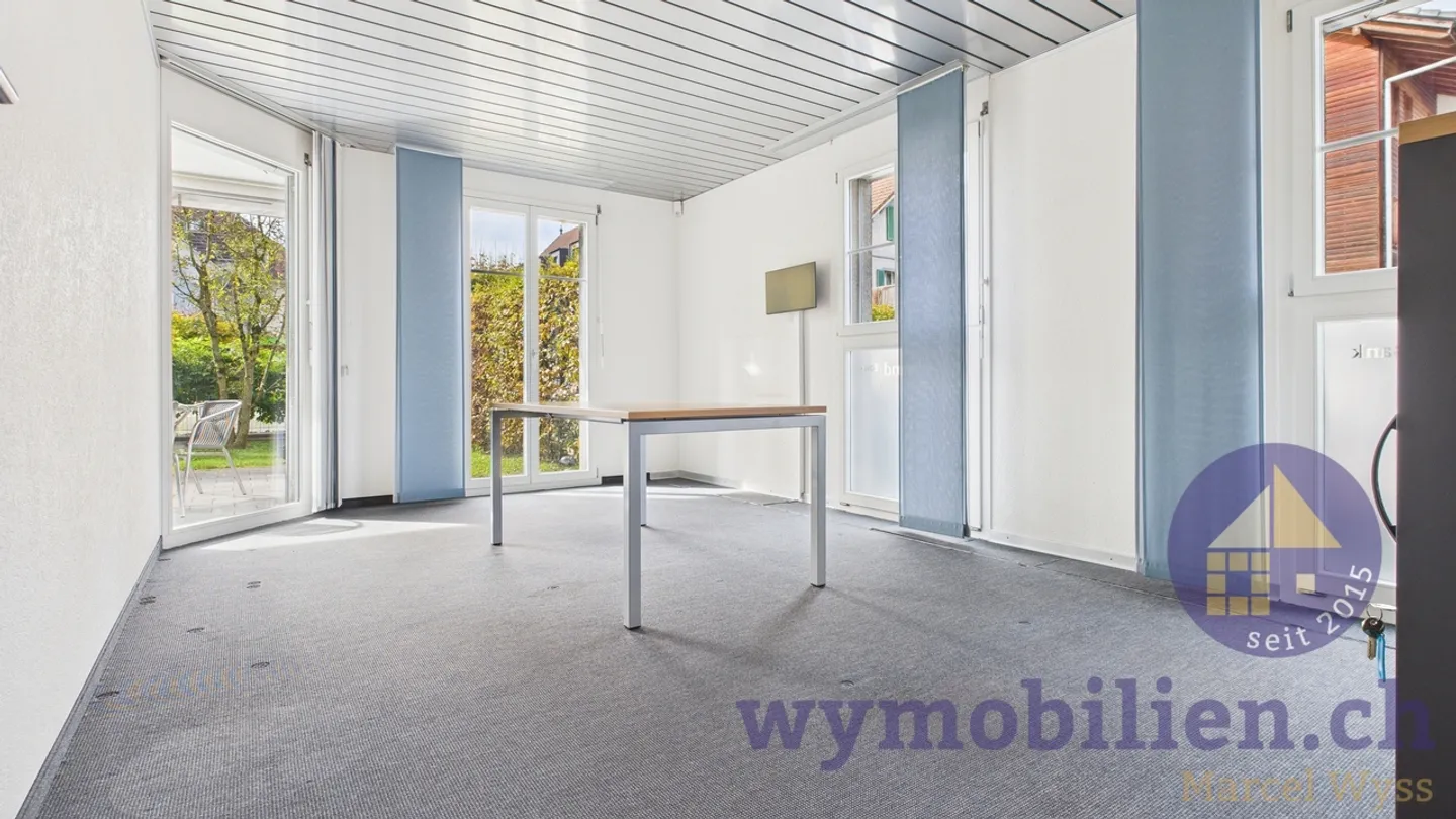 Attraktive Büroräumlichkeiten an zentraler Lage in Kirchberg  - Foto 5 von 11