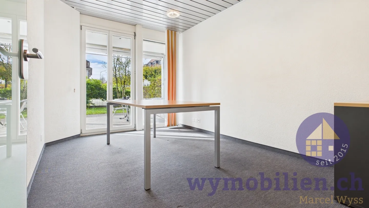 Attraktive Büroräumlichkeiten an zentraler Lage in Kirchberg  - Foto 6 von 11