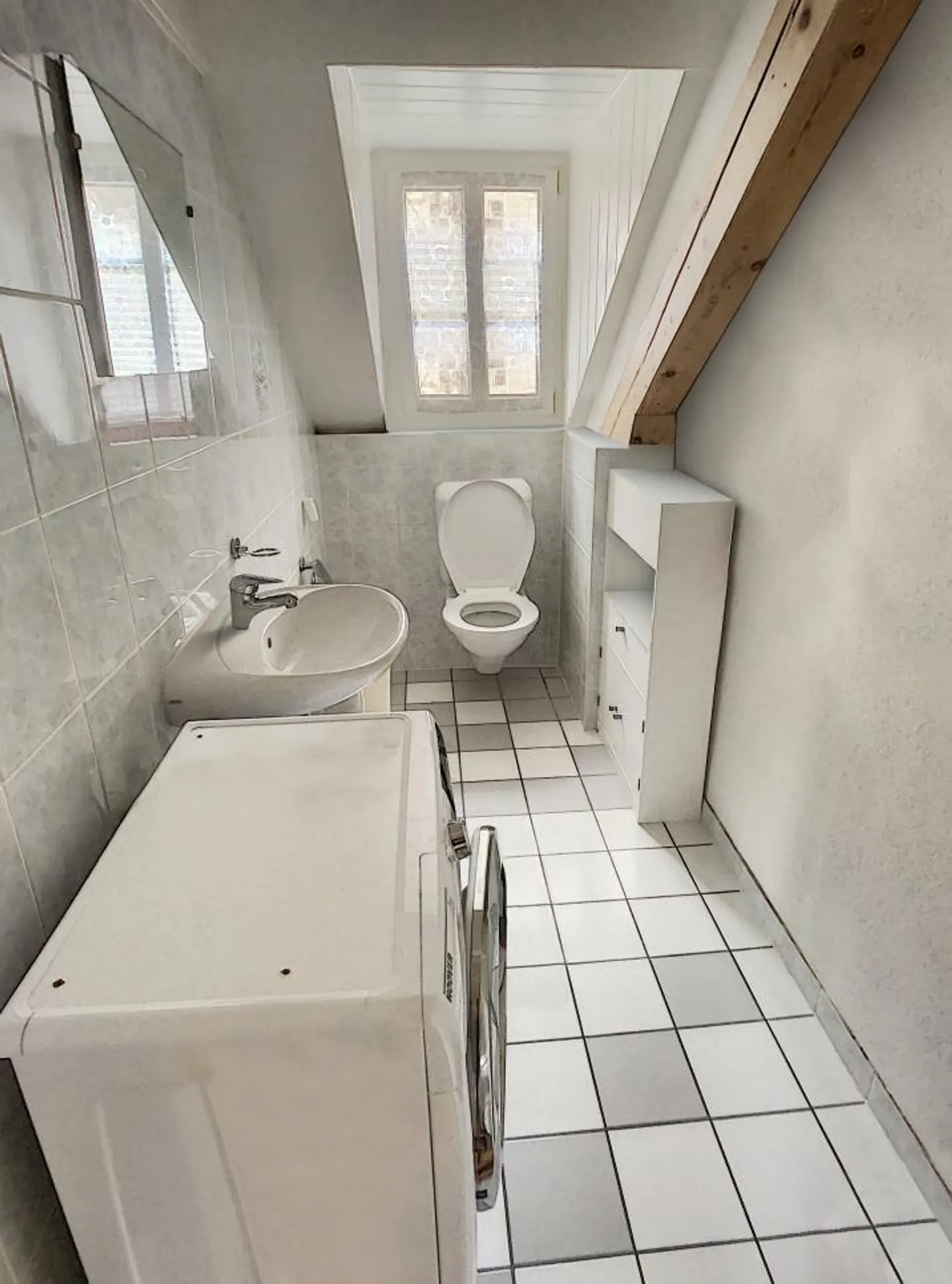Bright 4.5-room apartment near the village center - Photo 3 of 6