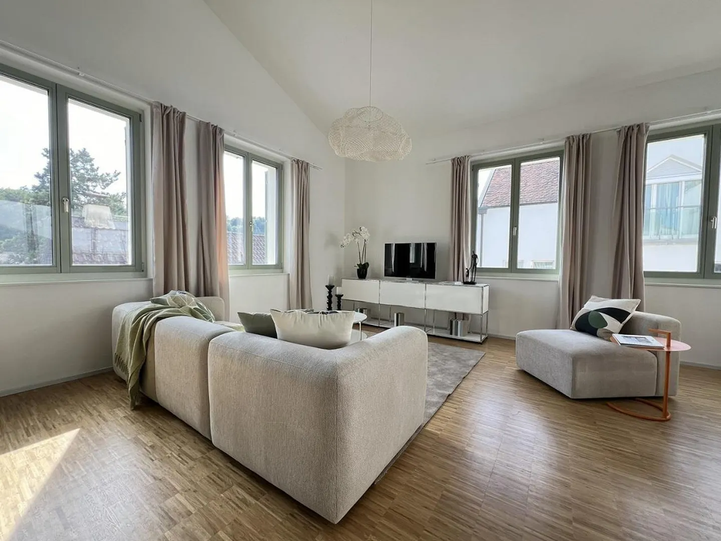 Appartamento LOFT unico e luminoso di 3,5 stanze nel cuore del centro storico - Foto 4 di 12