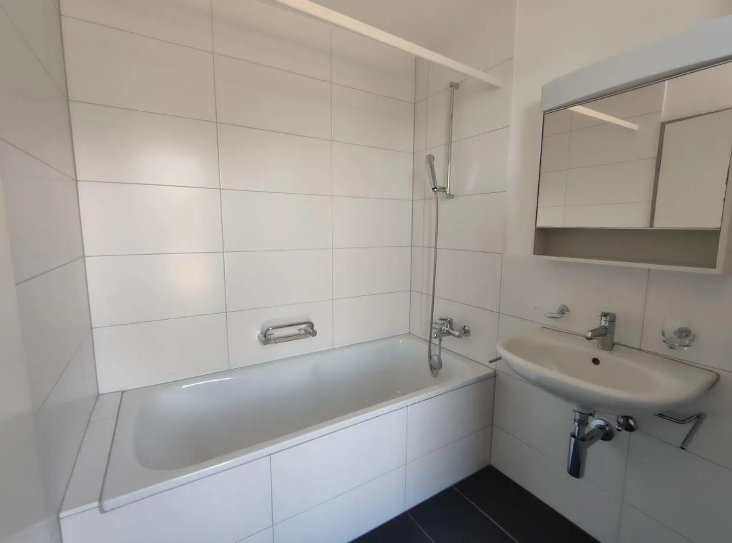 Penthouse apartment with 80 m2 terrace - Photo 3 of 7