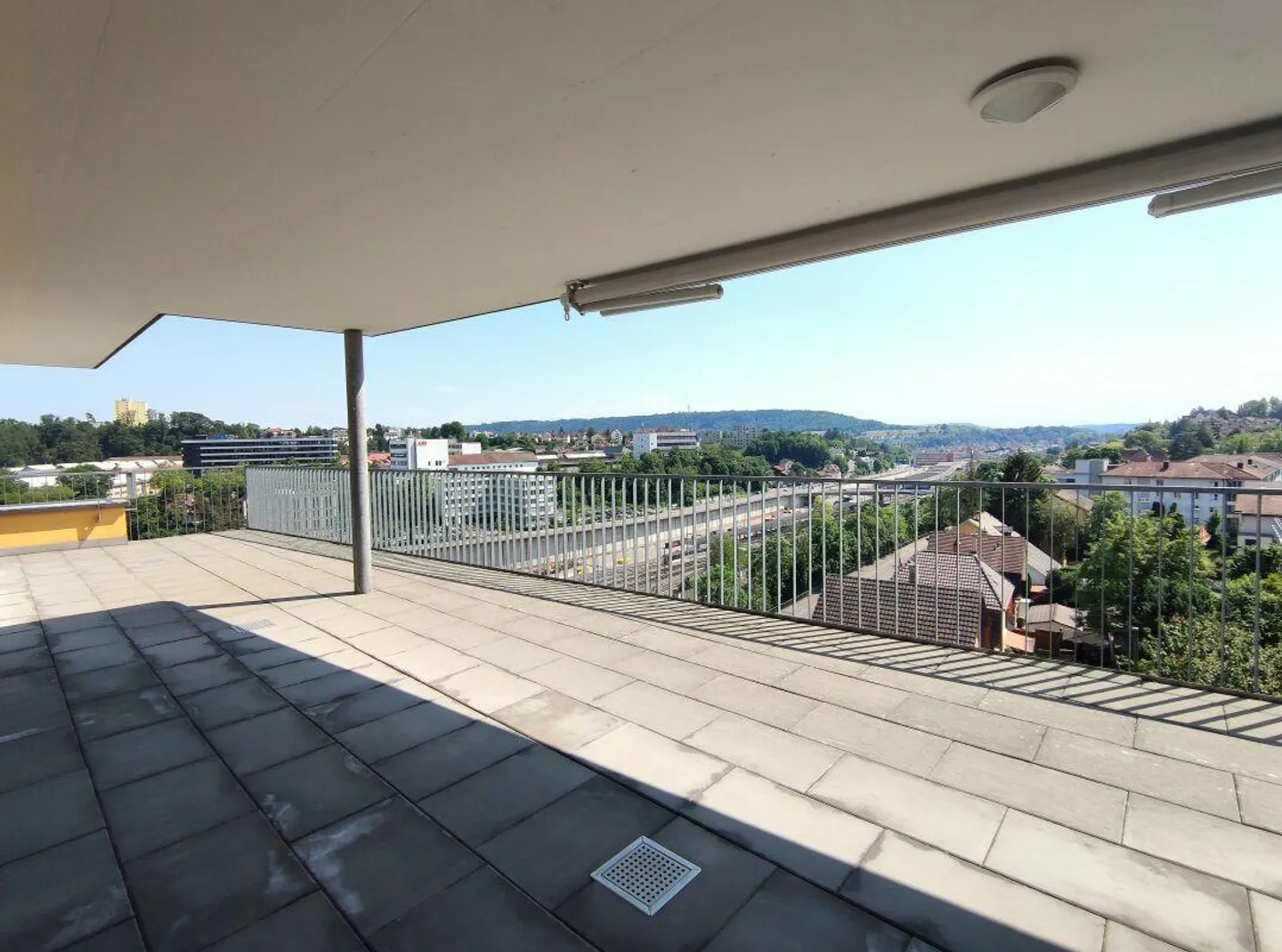 Penthouse apartment with 80 m2 terrace - Photo 6 of 7