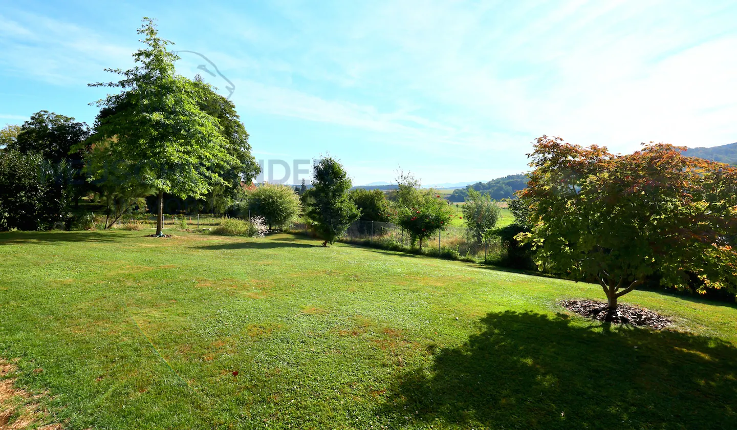 Eleganza, comfort in un contesto verde a 5 minuti da Porrentruy - Foto 2 di 22