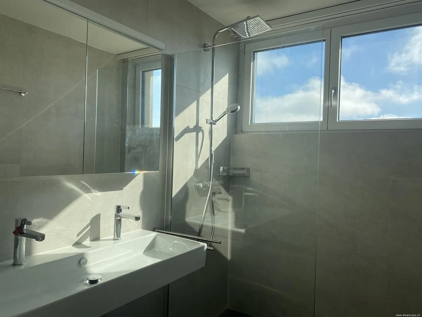 Rural Dream Home near Kreuzlingen – freshly renovated single-family house with versatile usage options - Photo 11 of 34