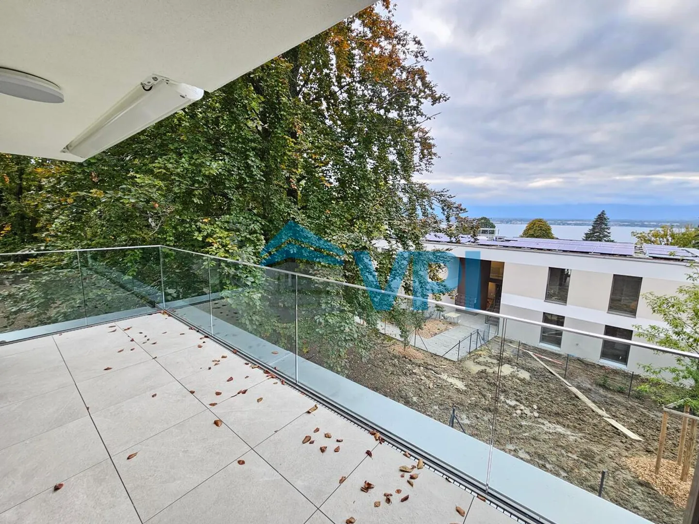 3 pièces neuf avec terrasse vue sur le lac à Anières - Photo 7 sur 12