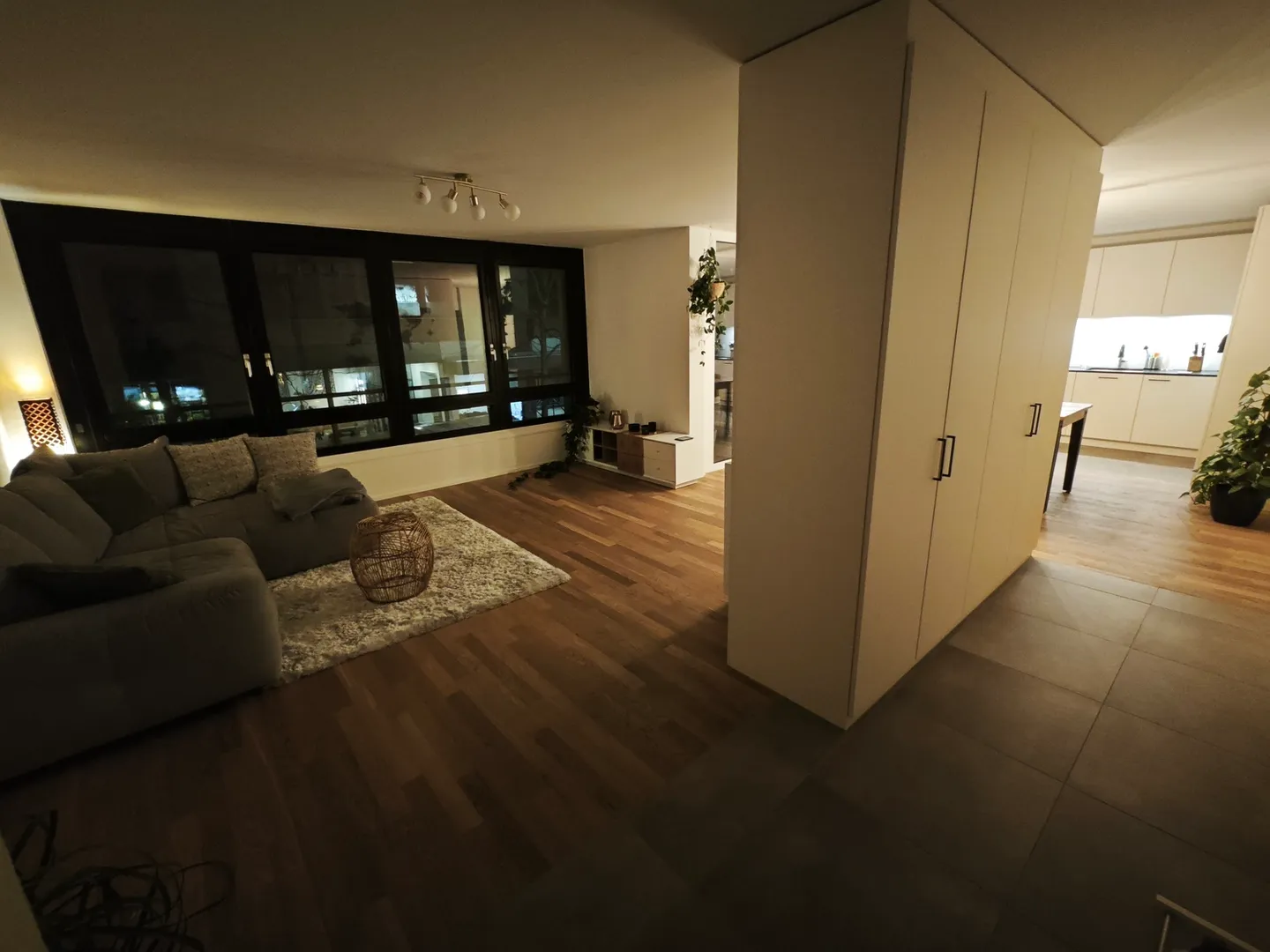 Appartamento in affitto - Foto 2 di 8