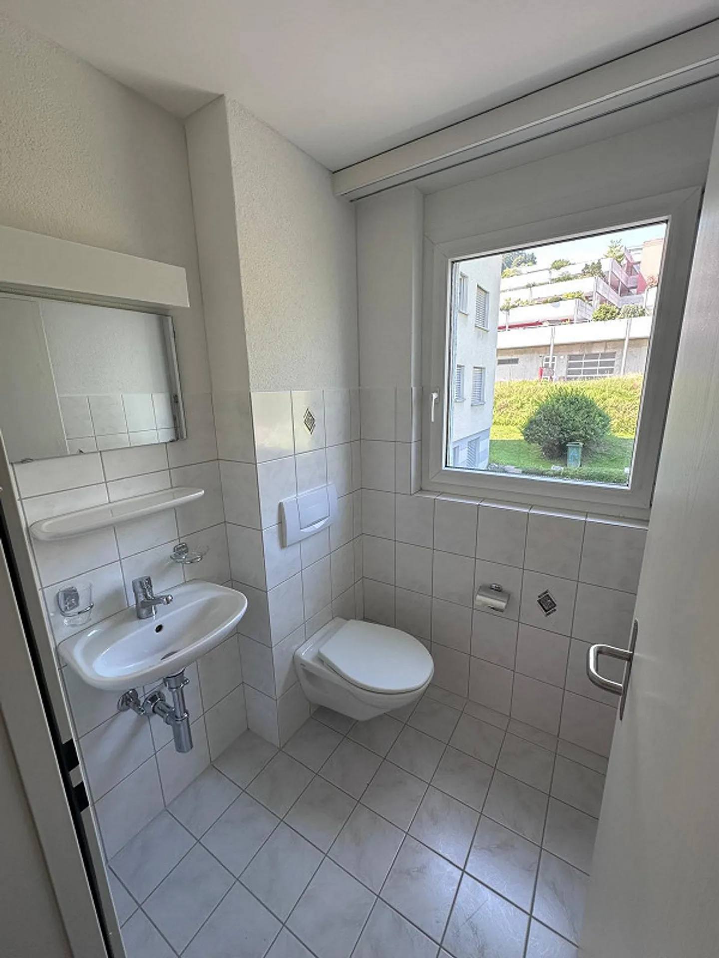 Charming 3.5 Room Apartment in Lüchingen - Photo 7 of 14