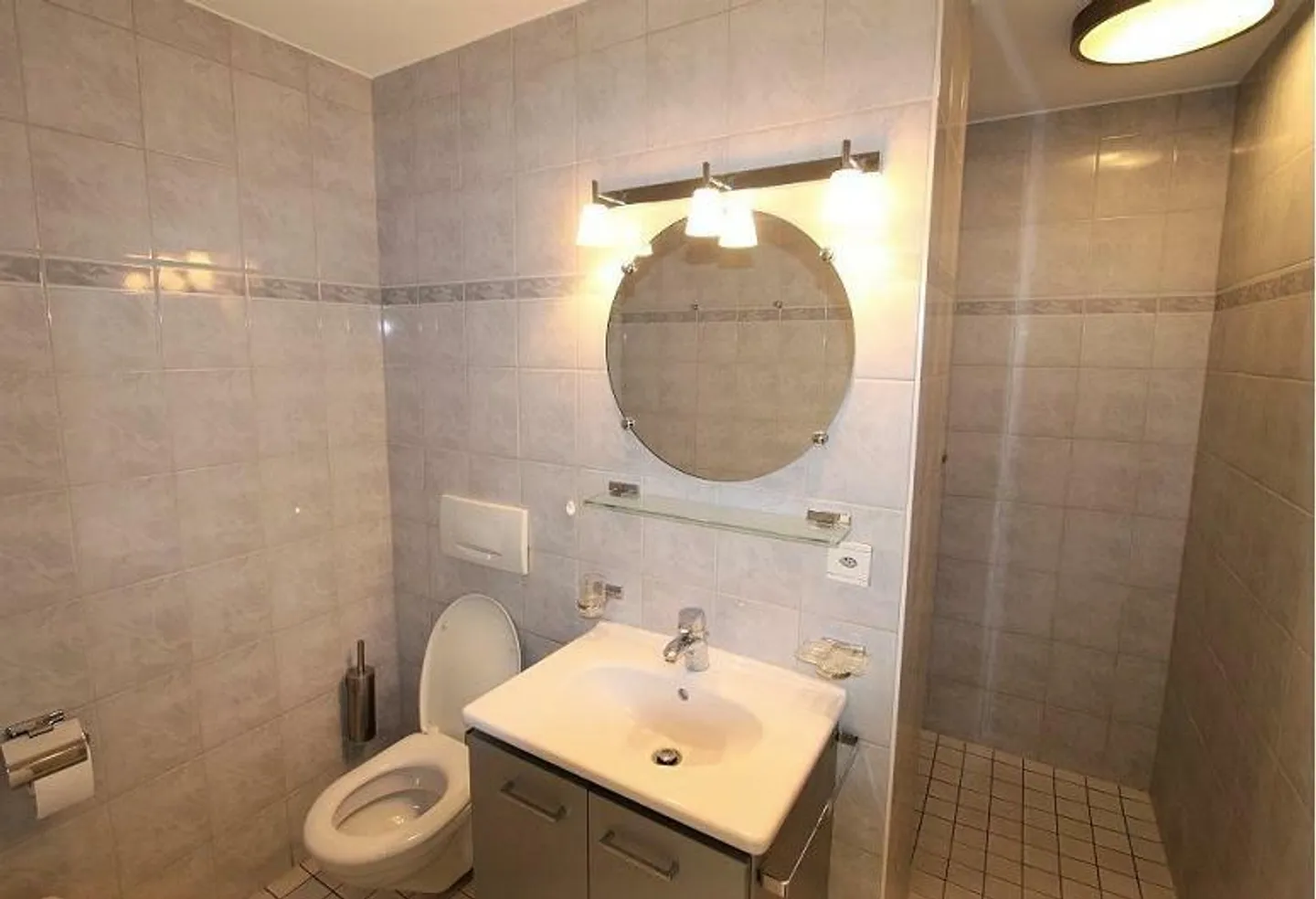 Magnifique appartement 5,5 pièces - Photo 8 sur 10
