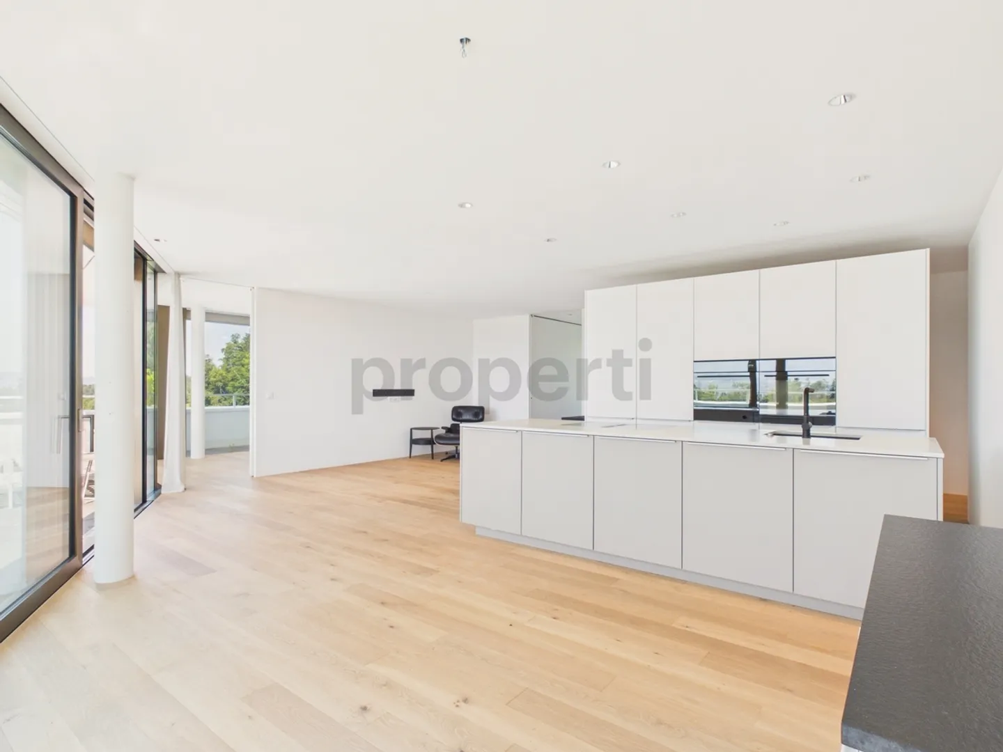 Modernes Apartment mit Seeblick - Foto 2 von 12