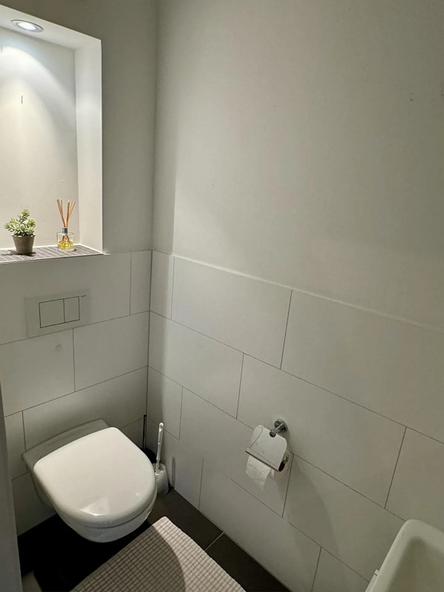 Magnifique appartement en duplex de 3,5 pièces dans un emplacement central - Photo 11 sur 13