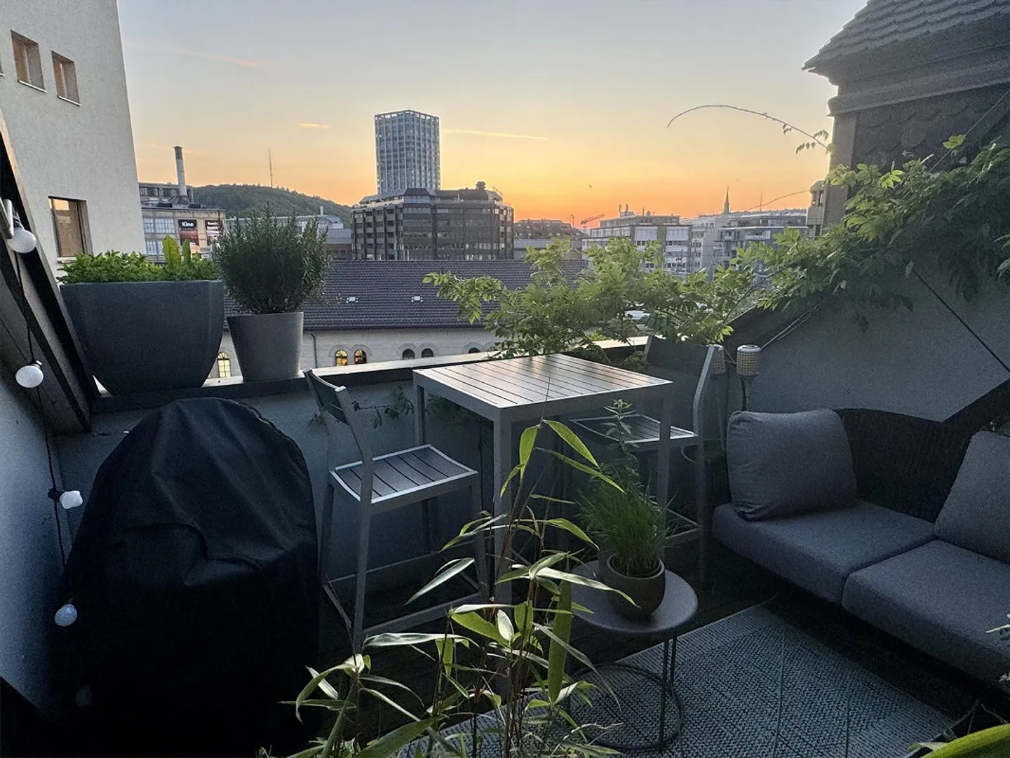 Magnifique appartement en duplex de 3,5 pièces dans un emplacement central - Photo 13 sur 13