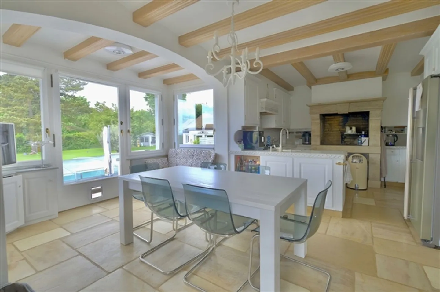 Bellissimo appartamento arredato in un palazzo ristrutturato - Foto 5 di 13