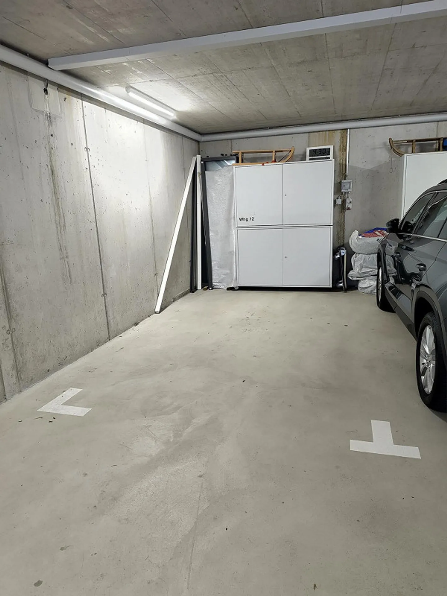 OPPORTUNITÉ D'AJUSTEMENT ESPACE GARAGE, 6005 LUCERNE - Photo 1 sur 3