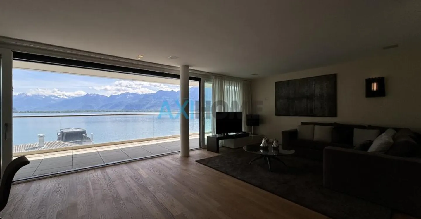 For rent: On the quays of Montreux, in the city center - Photo 9 of 13