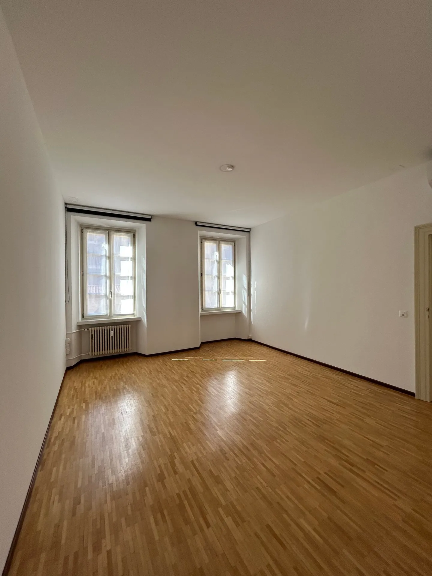 Geräumiges Büro im Herzen von Lugano - Foto 5 von 6
