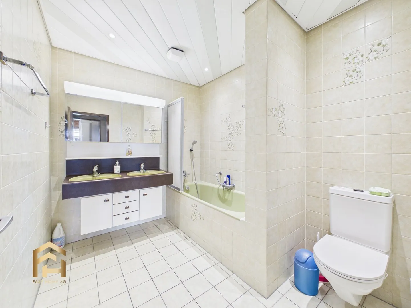 Exklusive 4.5-Zimmer-Attikawohnung mit unverbaubarer Panoramasicht in - Foto 12 von 13