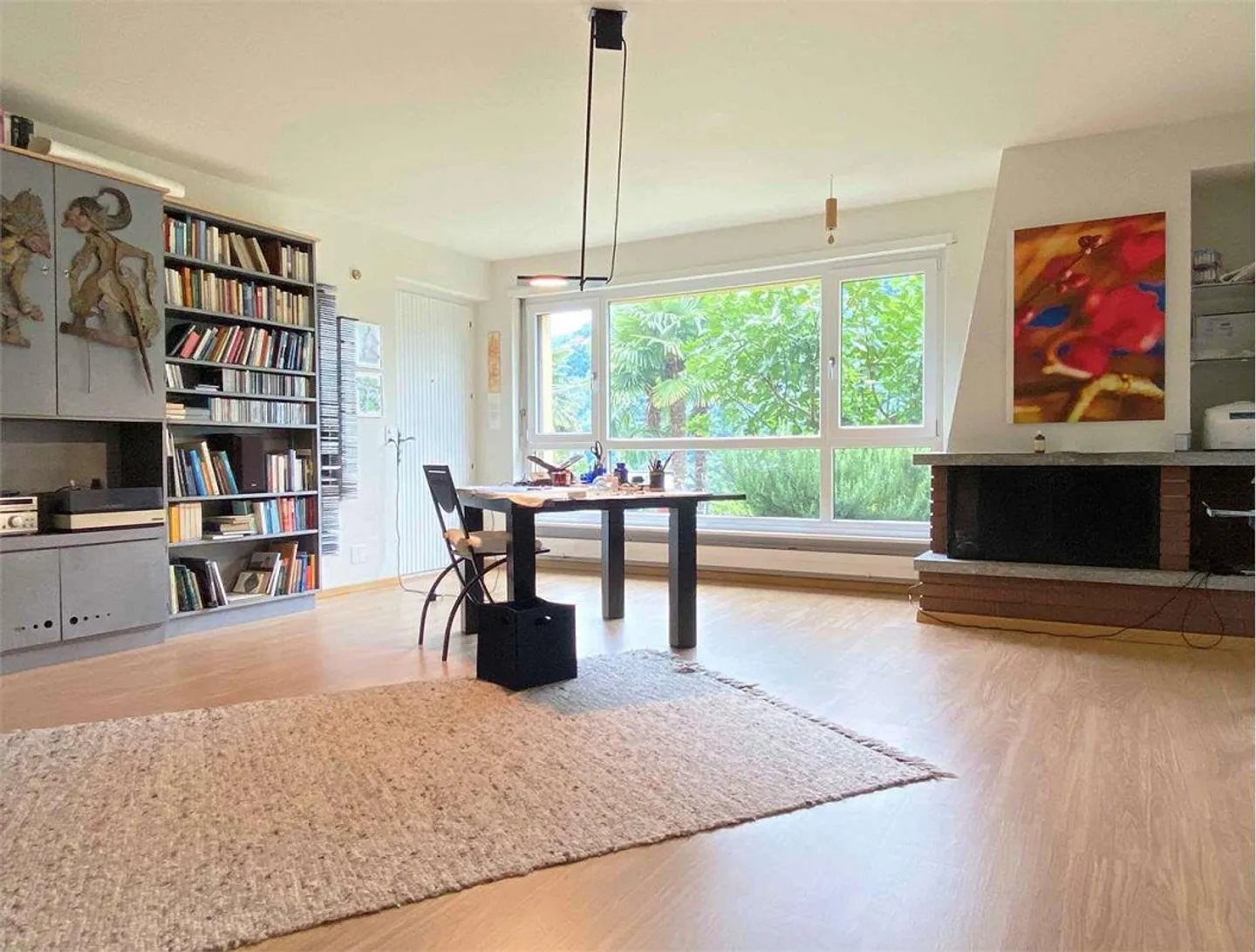 Großes, gepflegtes, geräumiges Haus inmitten des Grüns! - Foto 5 von 13