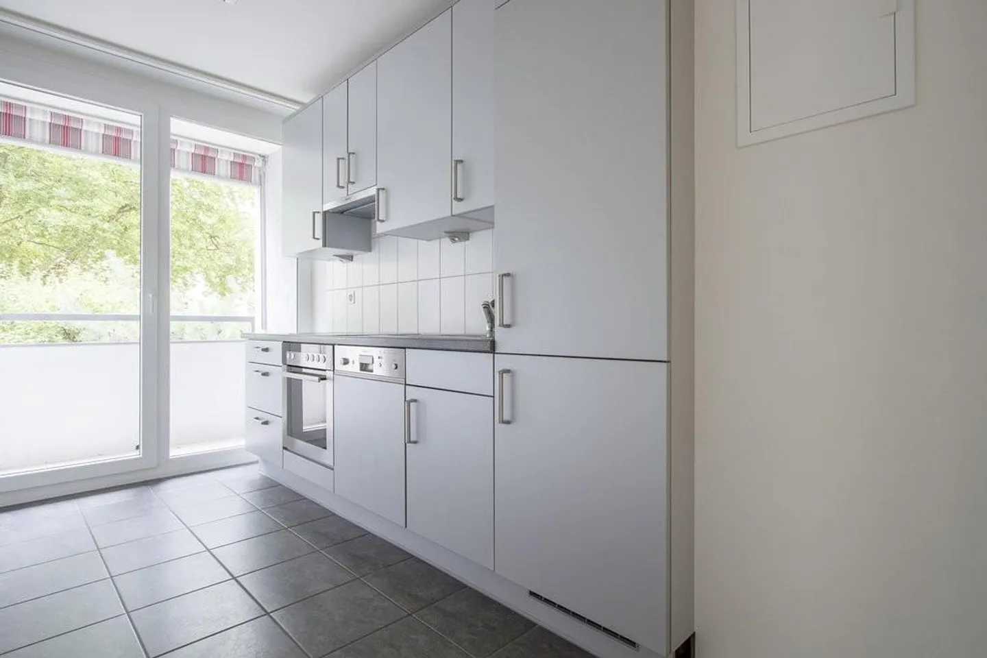 Helle Wohnung Nähe Gorenmatt - Foto 3 von 11