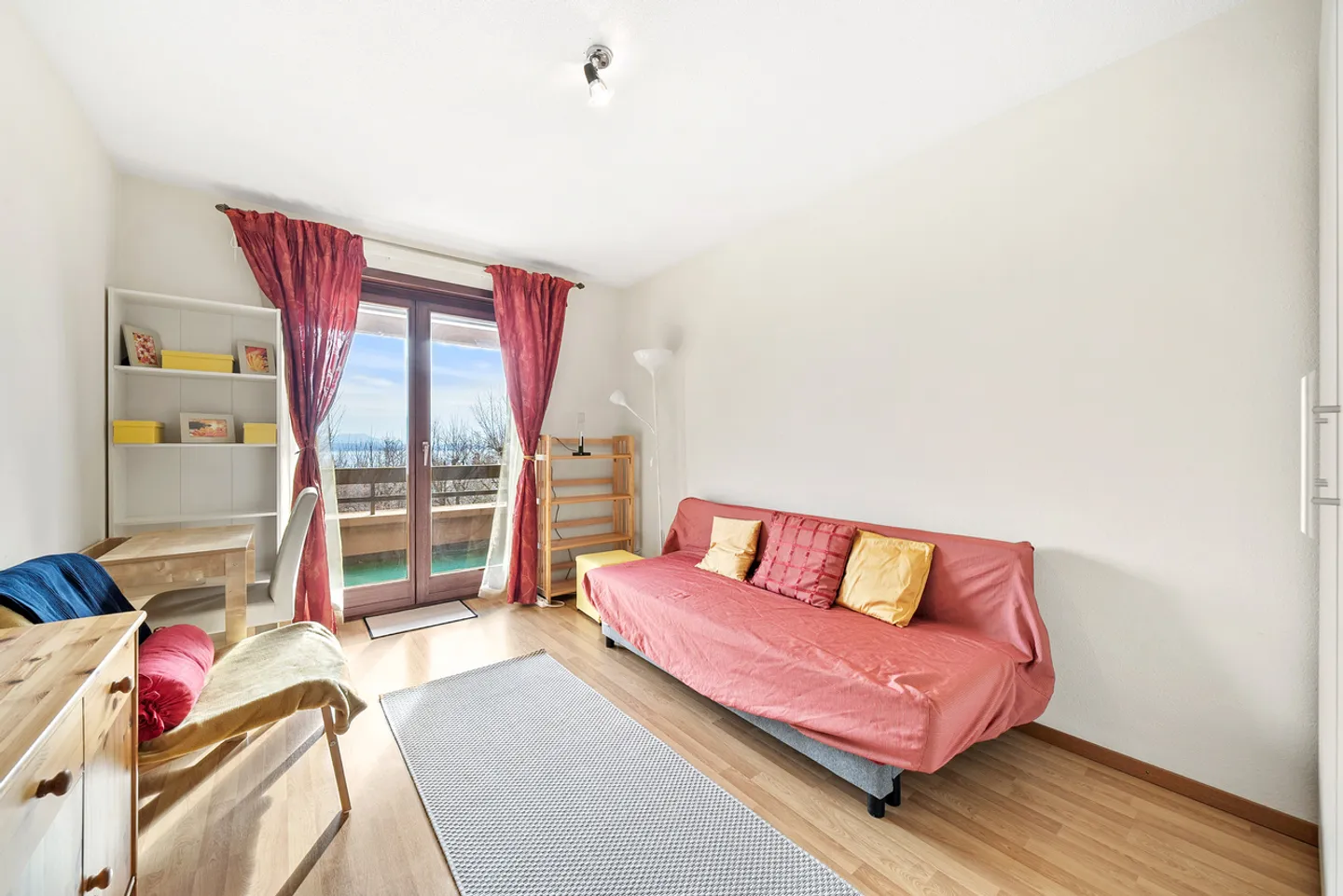Appartement de standing 4.5 pièces LUTRY orientation Sud avec vue lac - Photo 10 sur 15