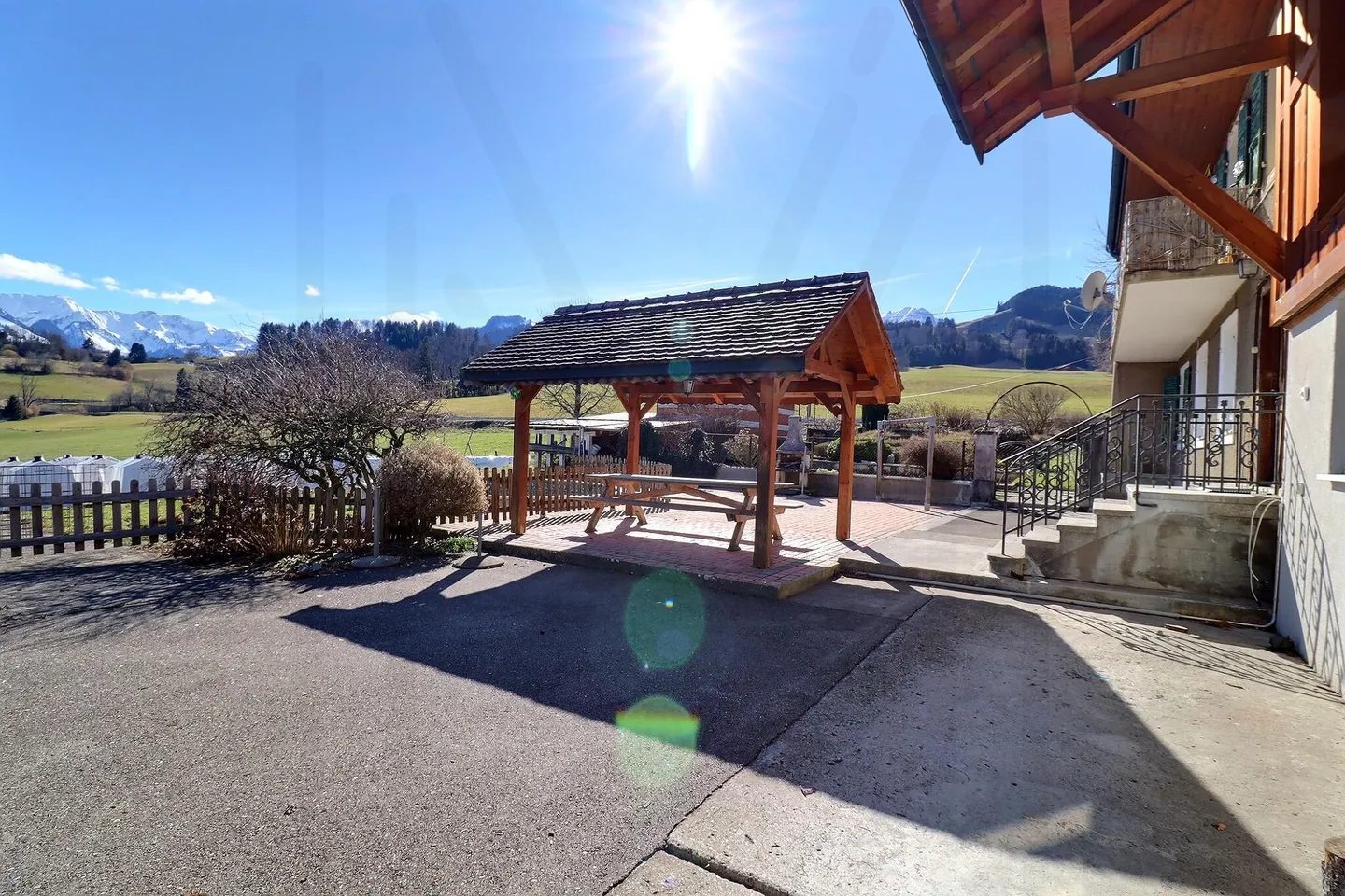 Magnifica casa adiacente di 5,5 stanze in un'azienda agricola - Foto 5 di 22