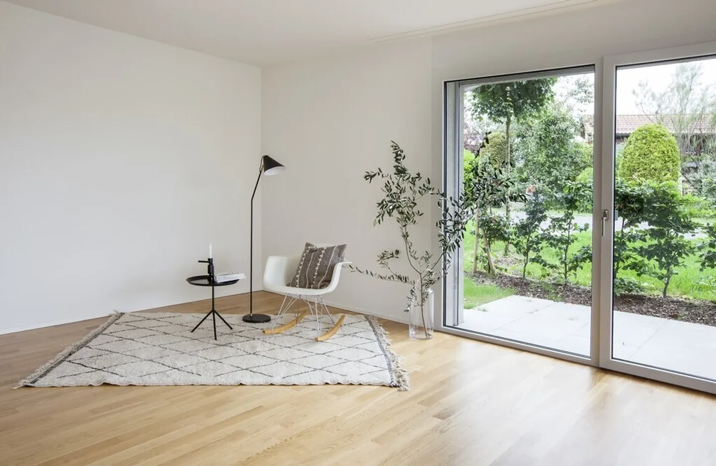 Neuwertiger Wohntraum für Singles und Paare - Foto 2 von 5