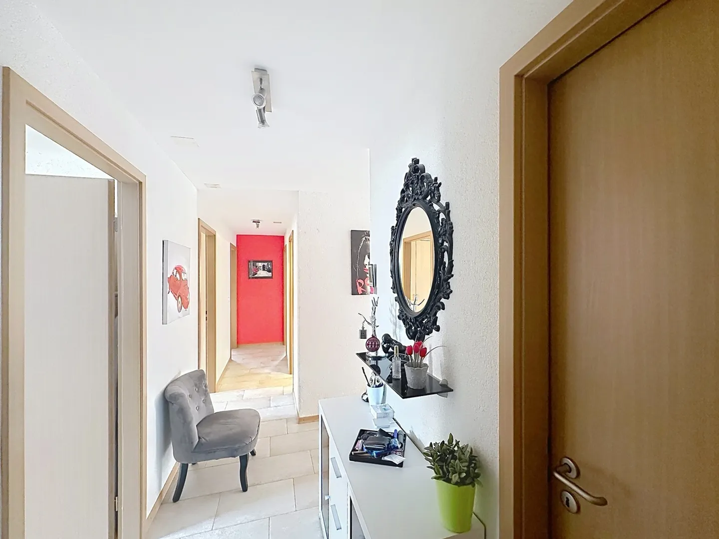 5.5 Room Apartment in PPE, 1st Floor with Balcony - Photo 5 of 13