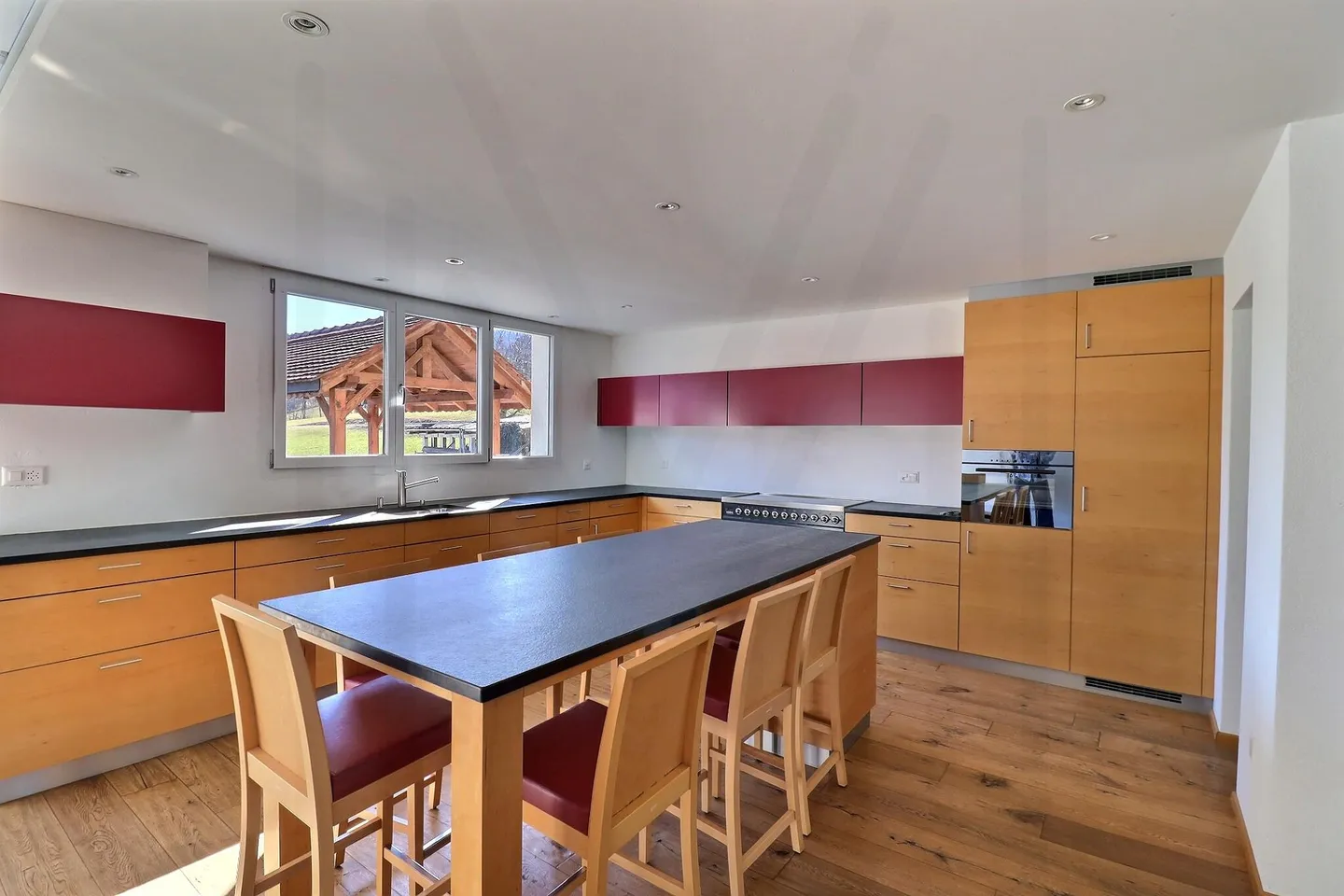 Magnifica casa adiacente di 5,5 stanze in un'azienda agricola - Foto 9 di 22