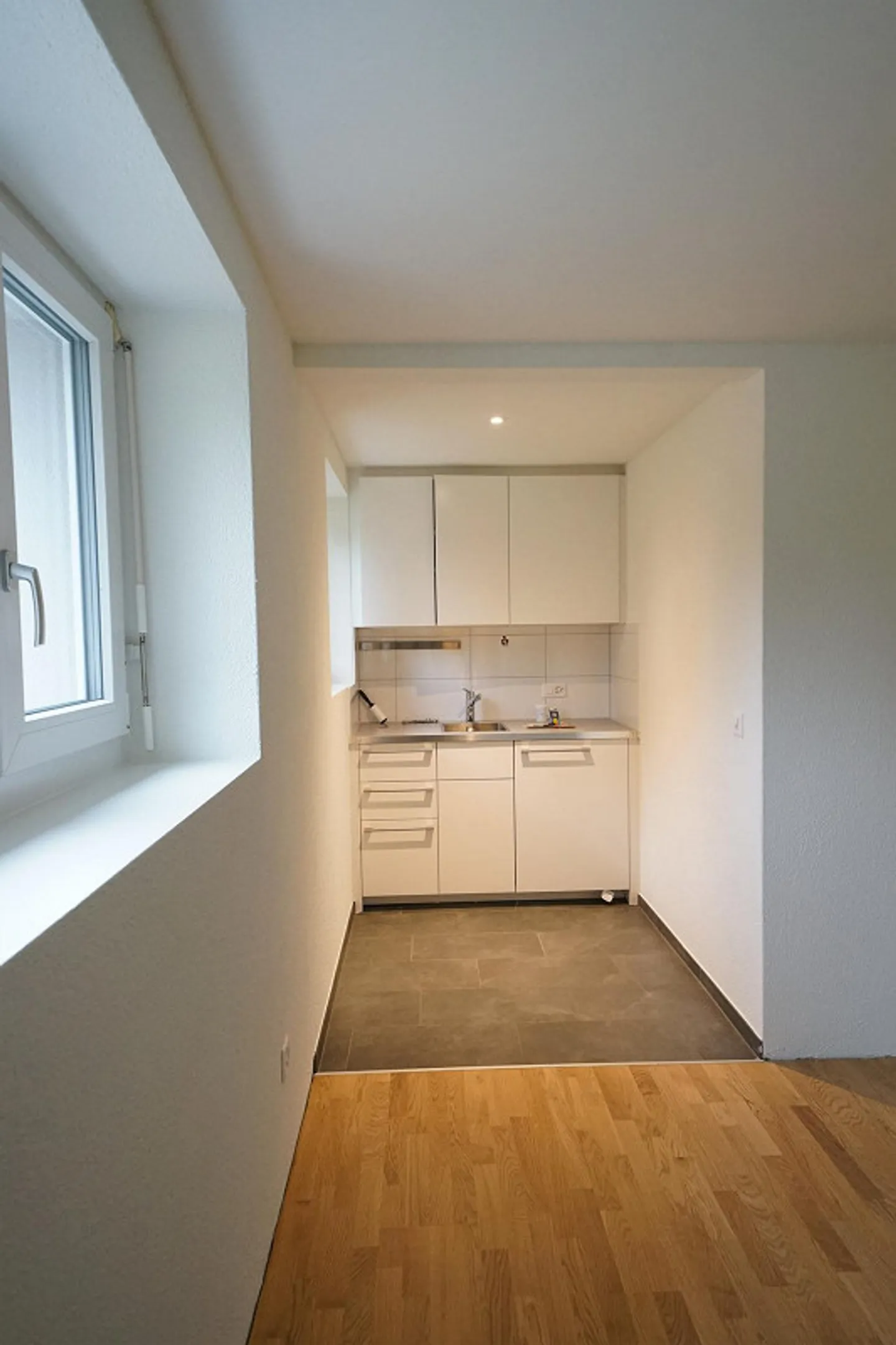 Ufficio conveniente nel popolare Zurigo Oerlikon - Foto 2 di 5