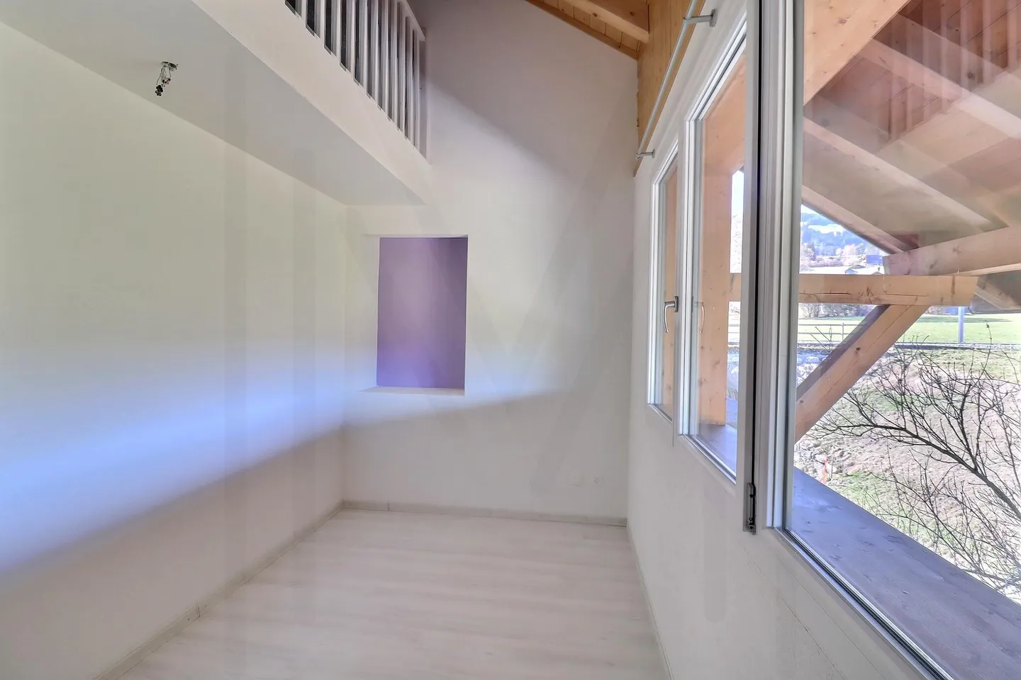 Magnifica casa adiacente di 5,5 stanze in un'azienda agricola - Foto 12 di 22