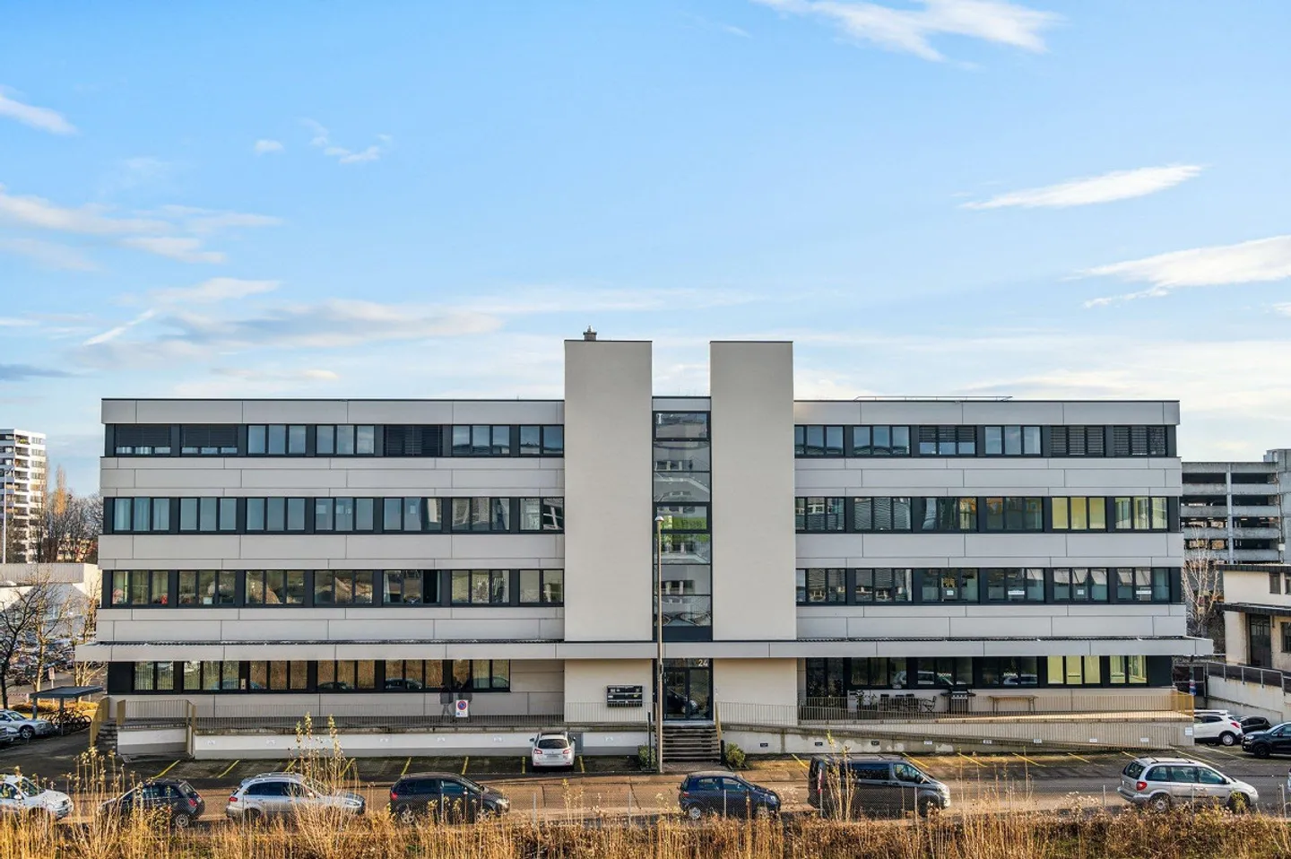 Espaces de bureau flexibles avec atrium à Allschwil, 420 à 946m² - Photo 7 sur 7