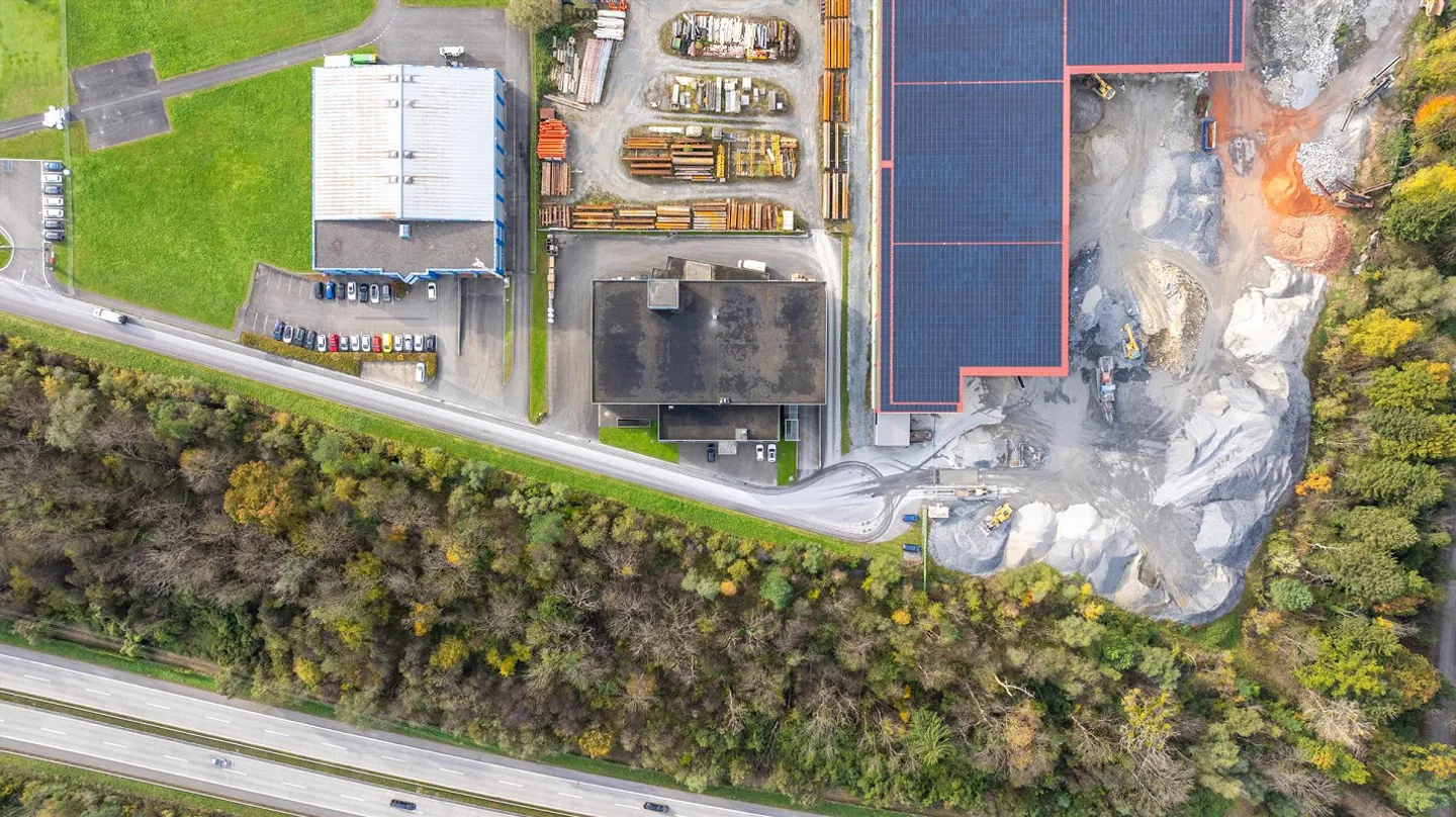 Propriété commerciale avec un potentiel d'utilisation polyvalent - Sennwald - Photo 9 sur 10