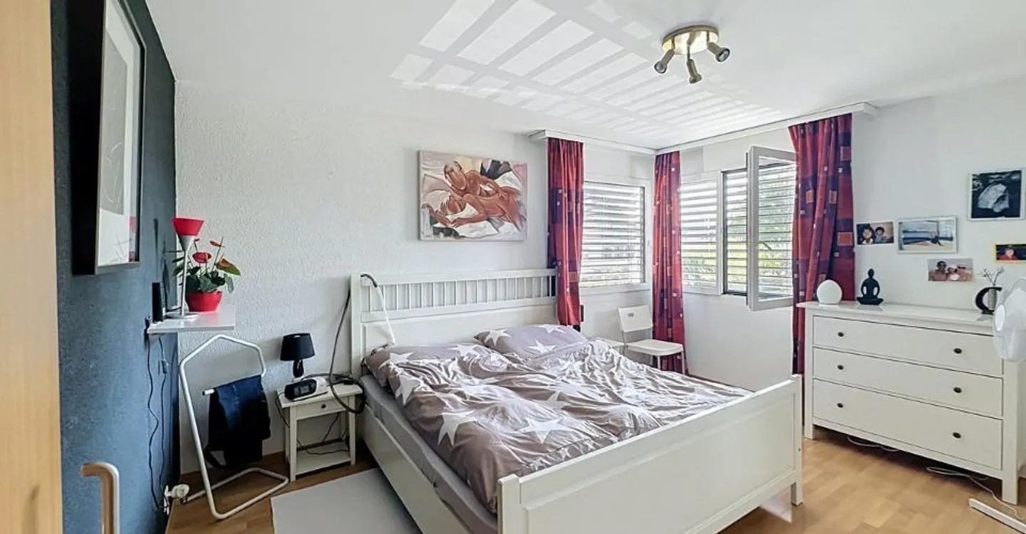 Bright 5.5 Room Apartment - Photo 6 of 13