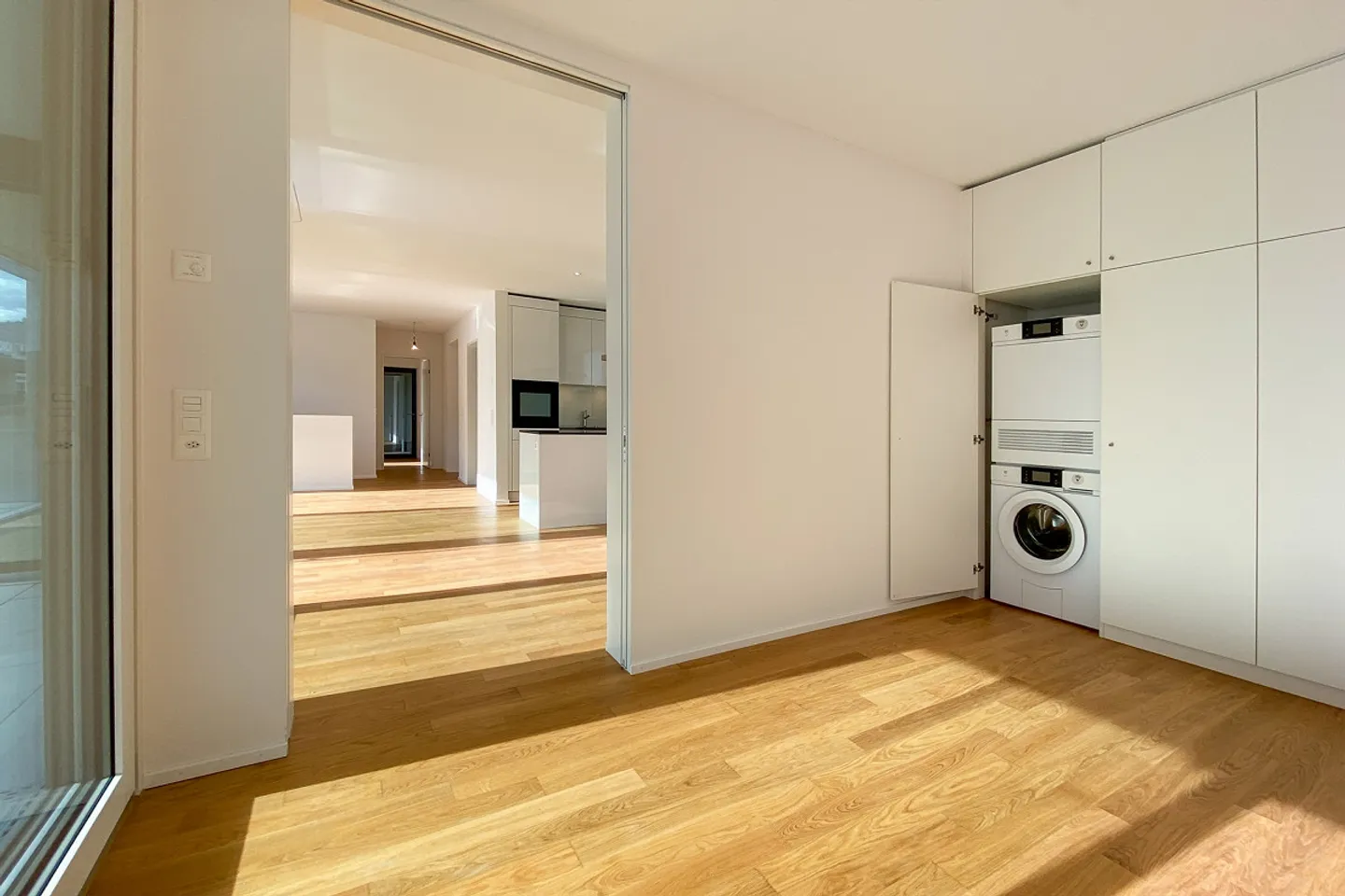 Schöne Attika im Medici Areal - Foto 5 von 11