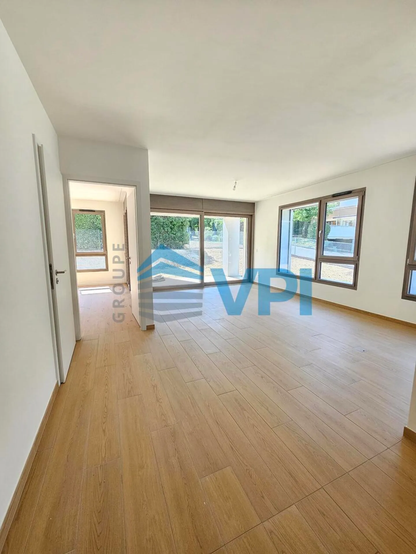 A louer 3 pièces avec jardin entièrement neuf à Bernex - Foto 8 di 14
