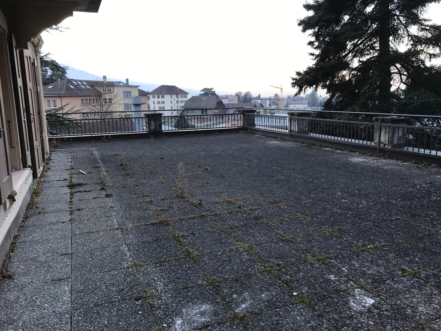 Charming 2.5-room apartment - Available from 01.03.2026 - Photo 4 of 11