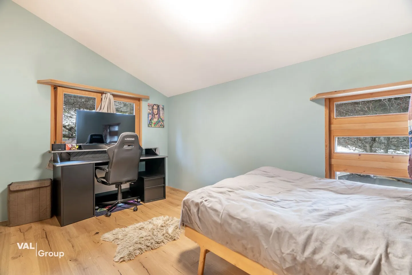 Charming 5.5-Room Single-Family House - Stylishly Renovated, Spacious and Versatile - Photo 7 of 17