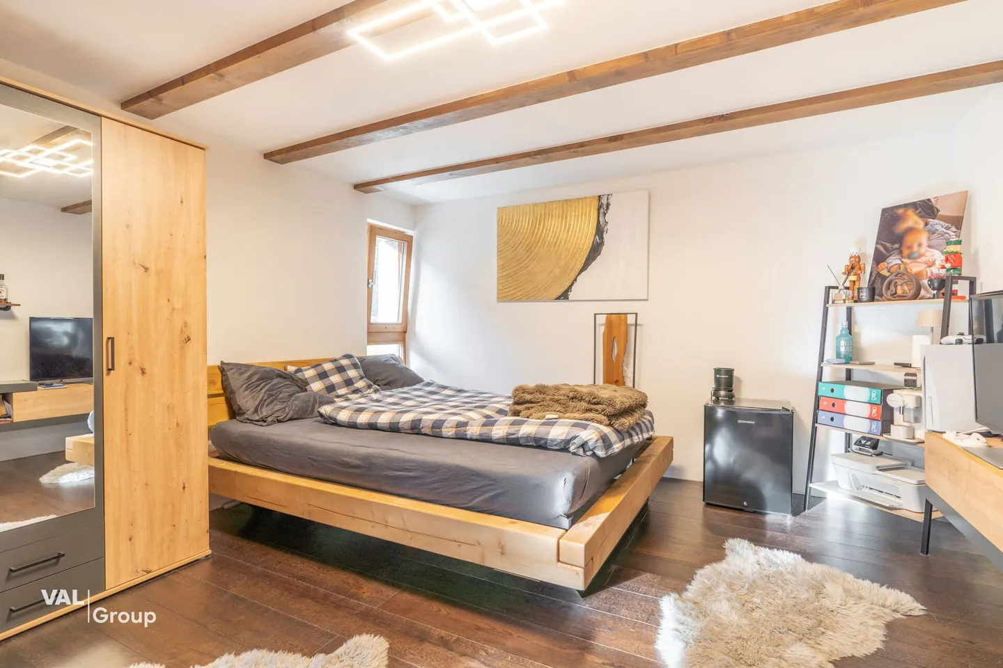 Charming 5.5-Room Single-Family House - Stylishly Renovated, Spacious and Versatile - Photo 14 of 17