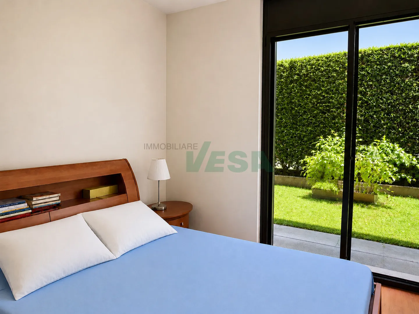 Bel appartement 6,5 pièces avec jardin dans une zone colline tranquille - Photo 6 sur 13