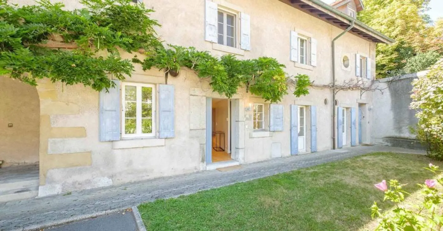 Magnificent village house with garden in PPE - Photo 1 of 11