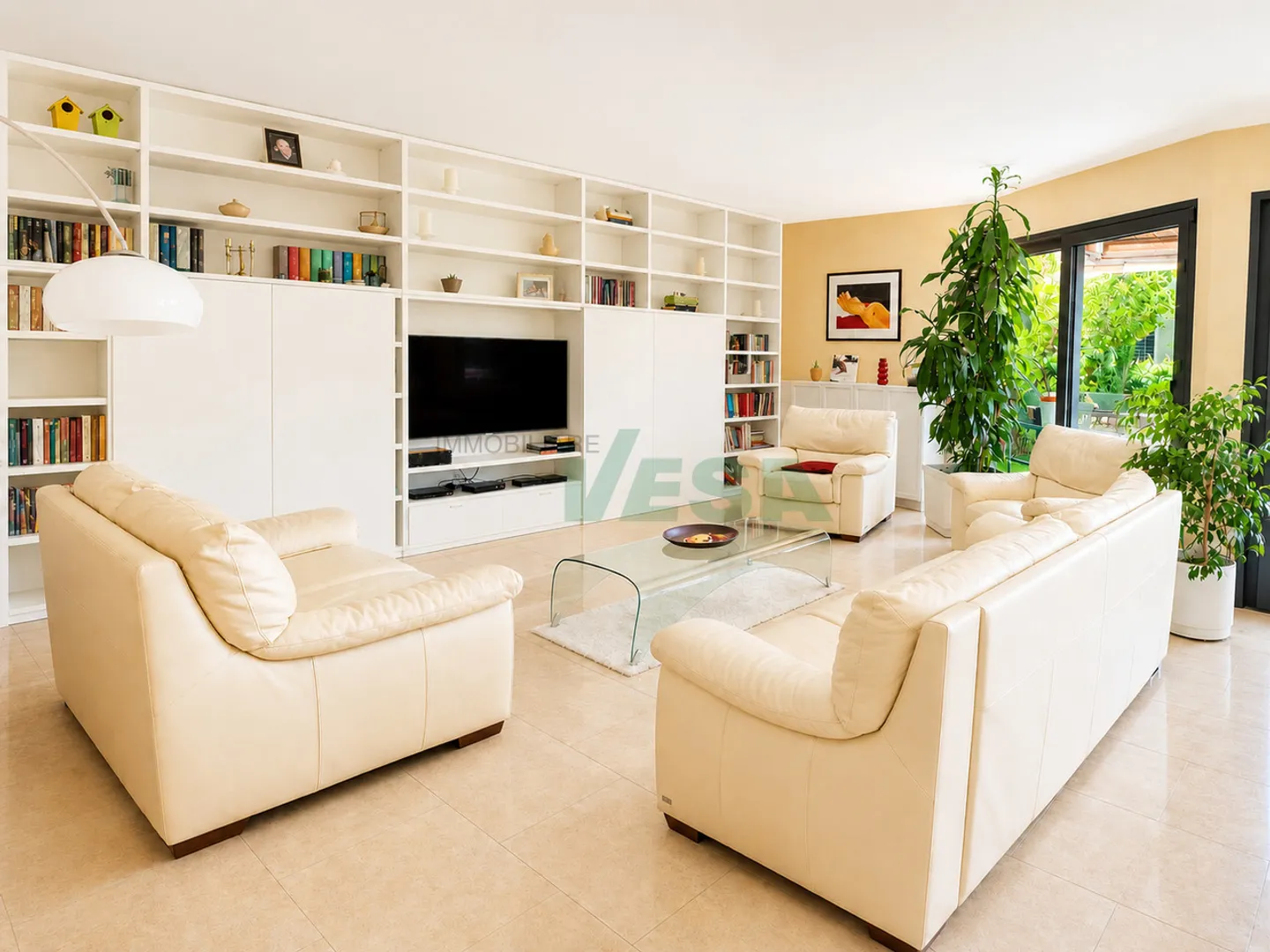 Bel appartement 6,5 pièces avec jardin dans une zone colline tranquille - Photo 9 sur 13