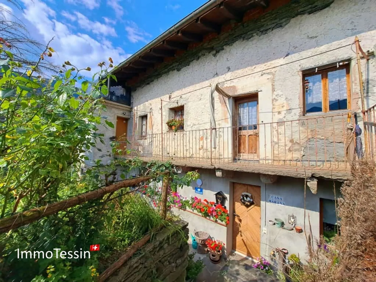 RARITÀ - Un pezzo di paradiso a Berzona, appartamento al pian terreno con giardino di 3000 m² - Foto 5 di 13