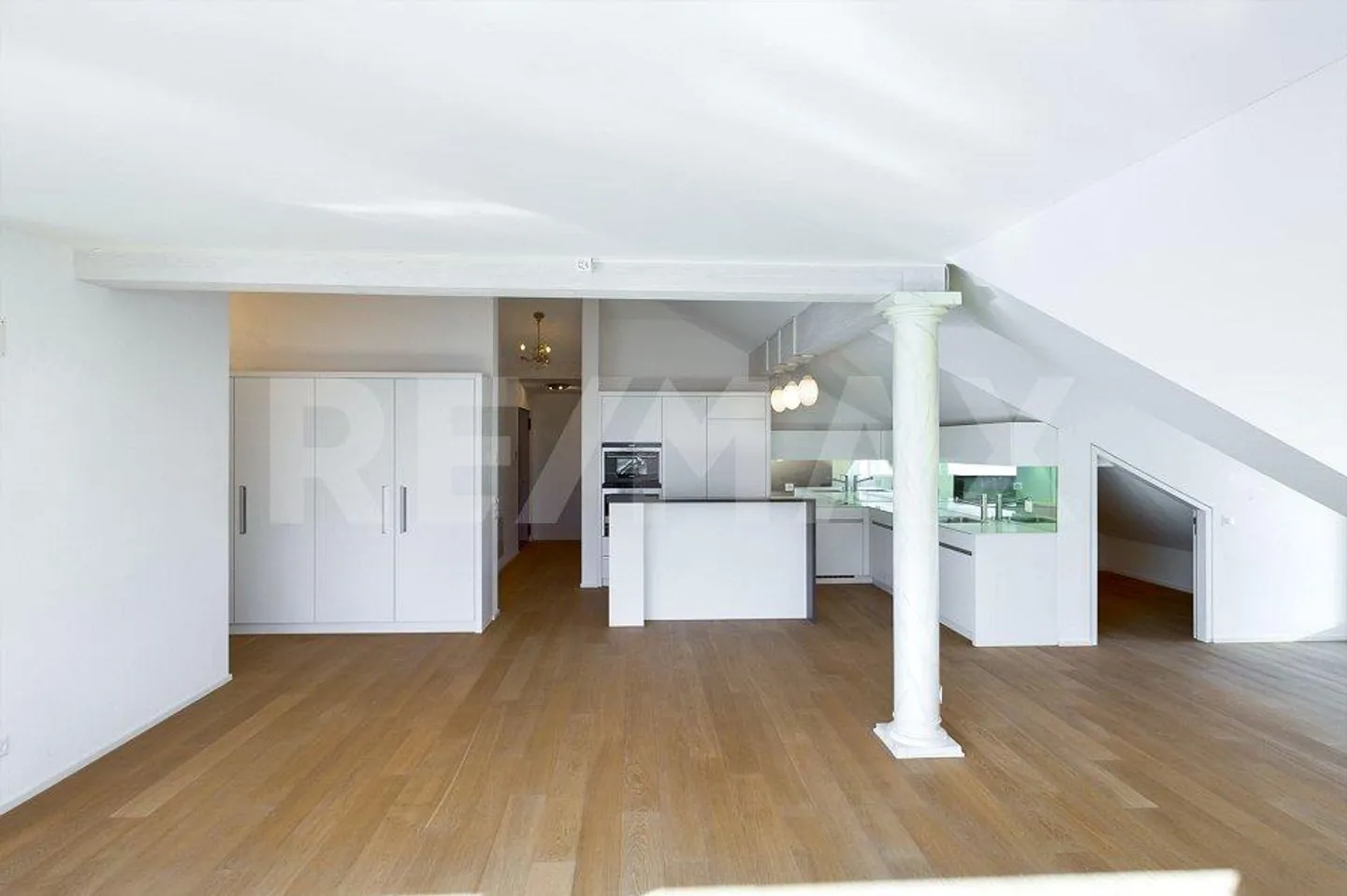 Muralto - Attico di lusso nella nobile Villa Balli - Foto 13 di 13